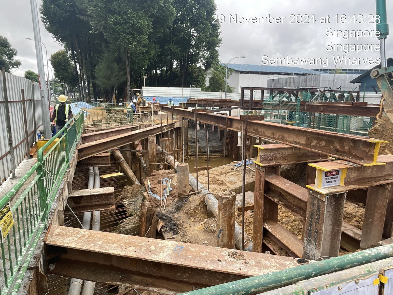 Original Admiralty Road West deep excavation photograph